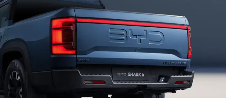 261510_Shark_Slider4
